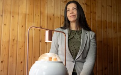 Cristina Borrazás presents Semper Vivens in Spanish media